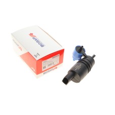 Насос омивача скла (дуальний) Audi A4/A6/AQ7/Skoda Octavia/VW Caddy/Golf 83-18