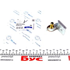 Петля дверей (передніх/L) VW Golf ІІІ 91-99/Passat 88-98