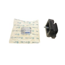 Подушка АКПП BMW 5 (E60/E61/F10/F11) 02-18