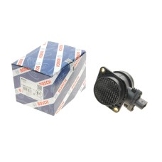 Расходомер повітря VW Golf IV 98-06/T5 2.0 03-15