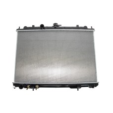 Радіатор охолодження Nissan X-Trail 2.0-2.5 01- (450x686x26) (4x4)