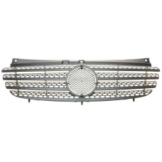Решітка радіатора MB Vito (W639) 03- (8891)