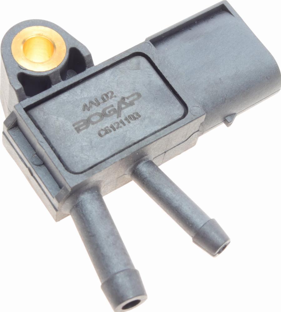 BOGAP C6121103 - Датчик, тиск ВГ autodetail.com.ua