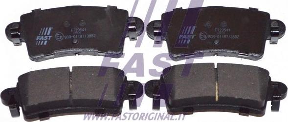 Fast FT29541 - Комплект гальмівних накладок, дискове гальмо autodetail.com.ua