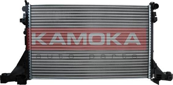 Kamoka 7705088 - Радіатор, система охолодження двигуна autodetail.com.ua