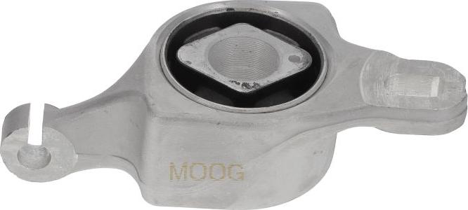 Moog MESB13998 - Опора, важіль підвіски autodetail.com.ua